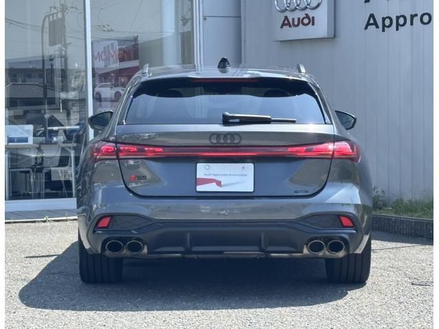 AUDI S5 AVANT