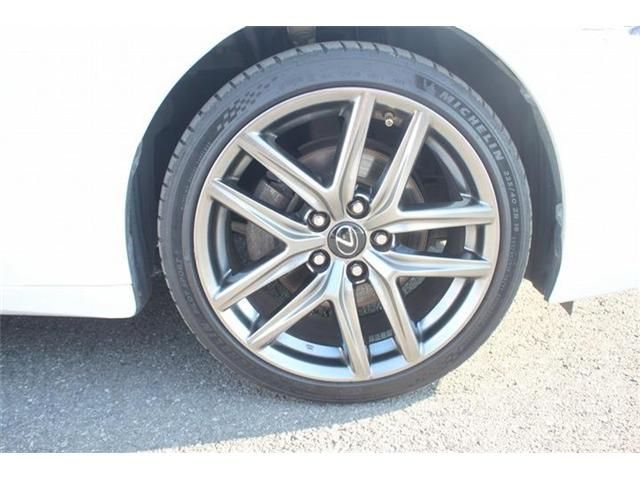 LEXUS IS300h