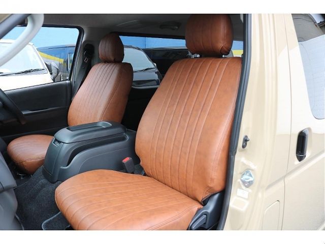 HIACE van 4WD