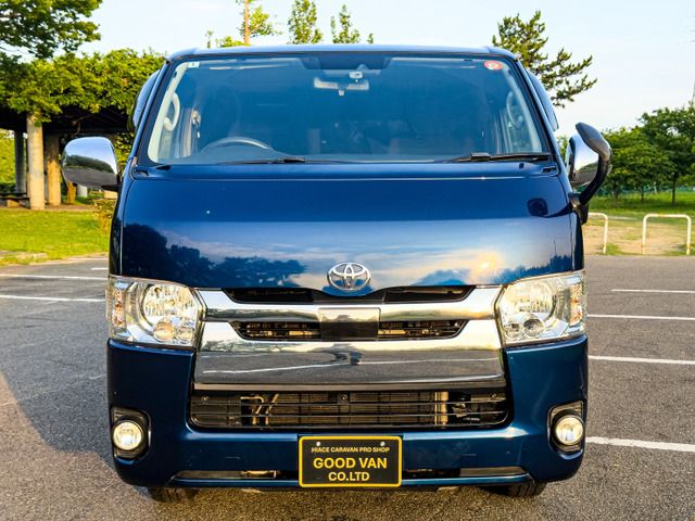 HIACE van 4WD