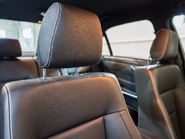 MERCEDES BENZ E class sedan