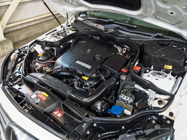 MERCEDES BENZ E class sedan