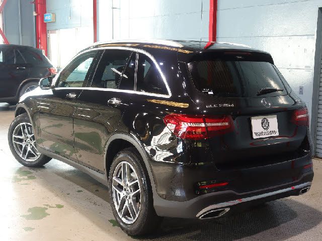 MERCEDES BENZ GLC class