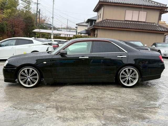 CEDRIC hardtop
