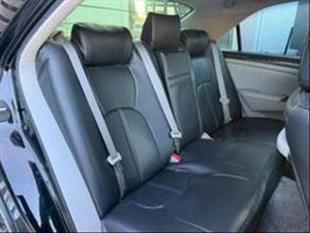 CROWN sedan