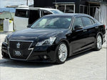 CROWN sedan hybrid