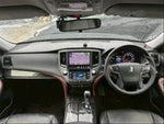 CROWN sedan hybrid