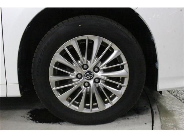 ALPHARD hybrid 4WD