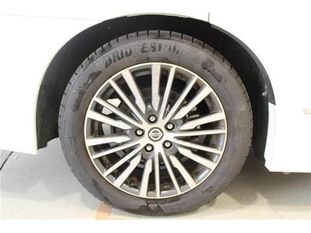 ELGRAND  4WD