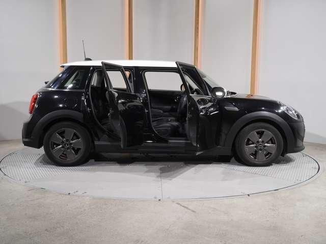 MINI COOPER D 5DOOR