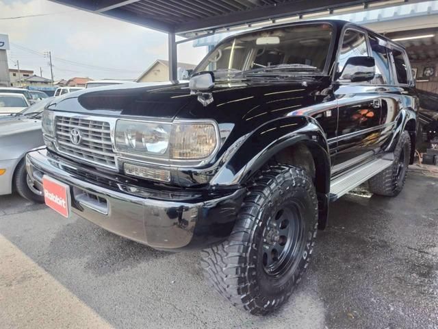 LANDCRUISER van