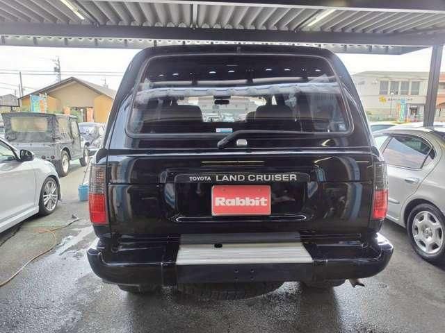 LANDCRUISER van