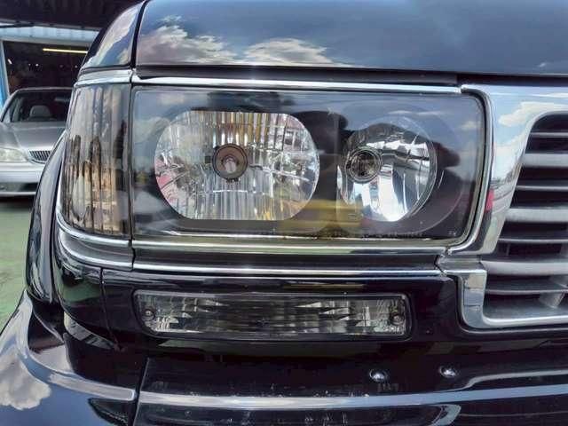 LANDCRUISER van