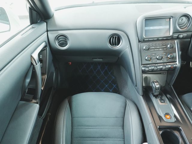 GT-R