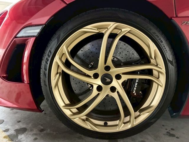 マクラーレン　７５０Ｓ