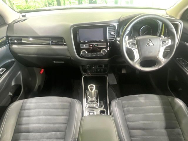 OUTLANDER PHEV