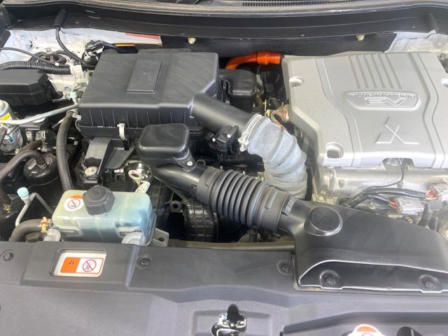 OUTLANDER PHEV