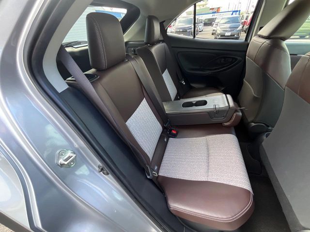 YARIS CROSS HYBRID