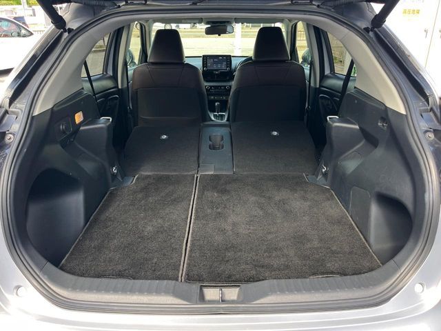 YARIS CROSS HYBRID