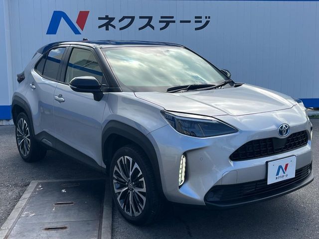 YARIS CROSS HYBRID