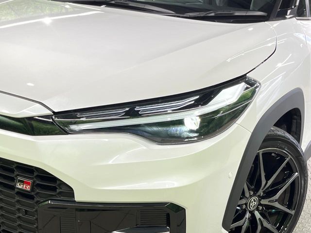 COROLLA CROSS HYBRID