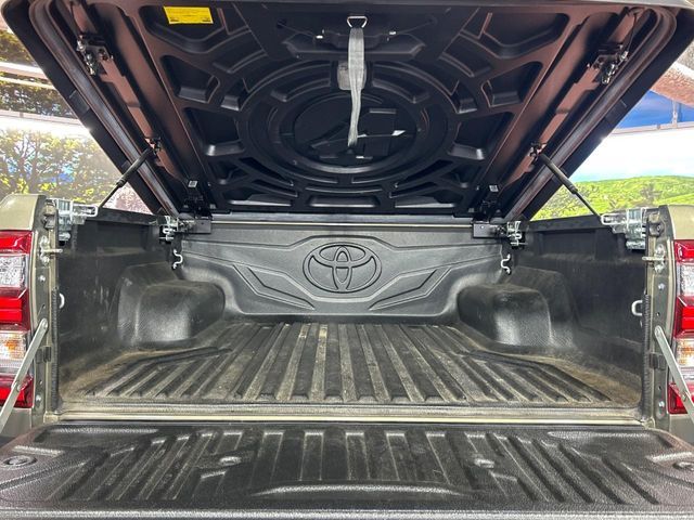 HILUX 4WD