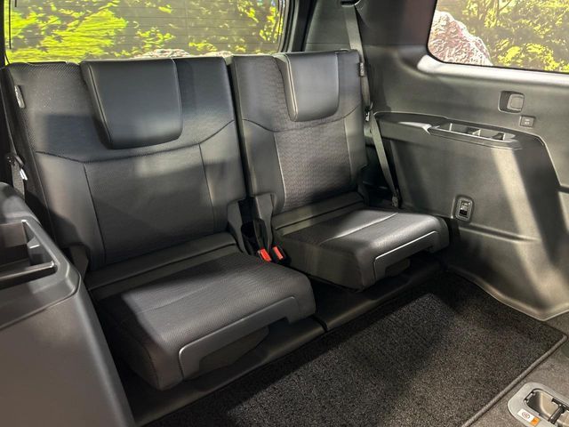 LANDCRUISER 250