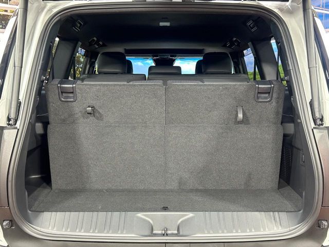 LANDCRUISER 250