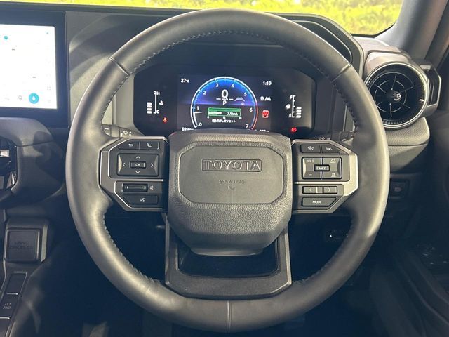 LANDCRUISER 250