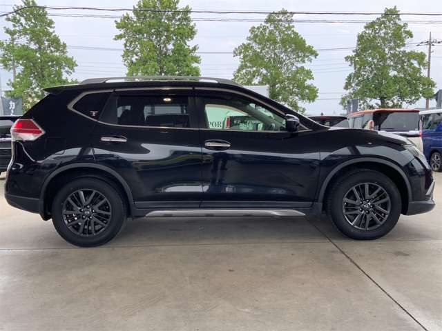 X-TRAIL 4WD