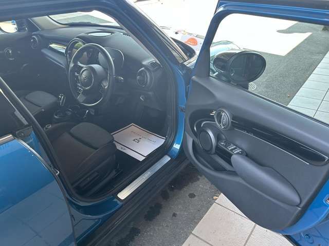 MINI COOPER 5DOOR