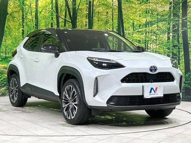 YARIS CROSS HYBRID