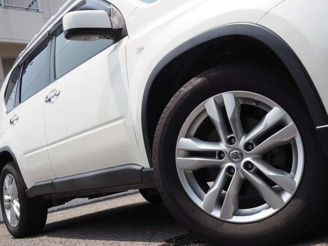 X-TRAIL 4WD