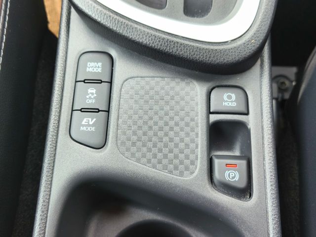 YARIS CROSS HYBRID