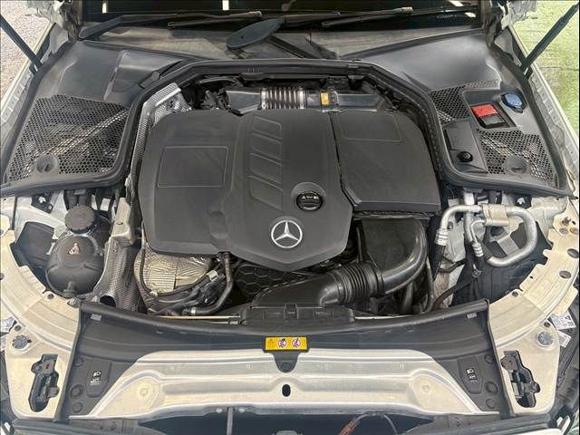 MERCEDES BENZ C class sedan