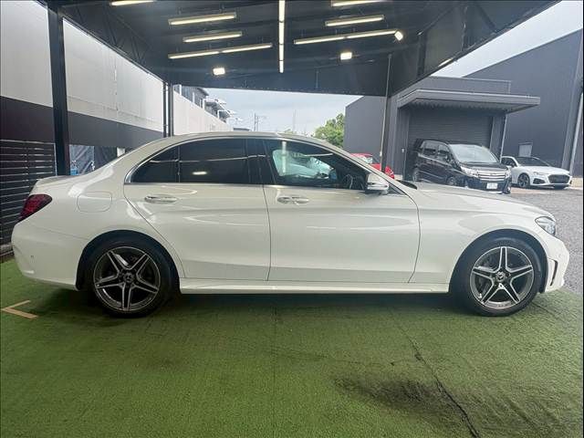 MERCEDES BENZ C class sedan