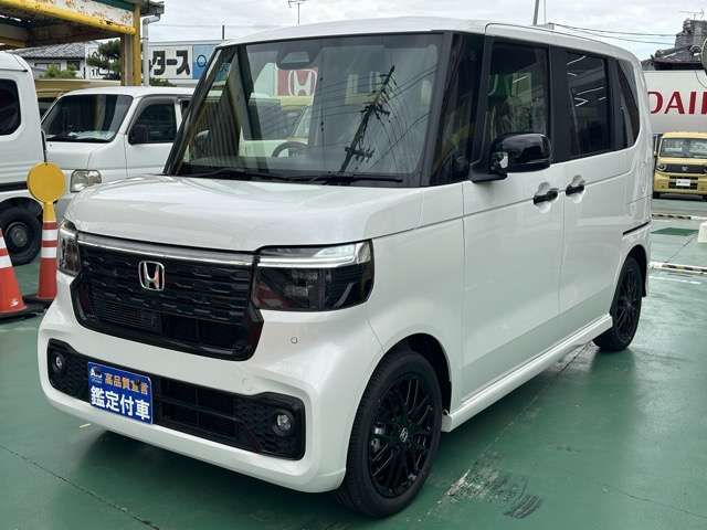 N BOX CUSTOM