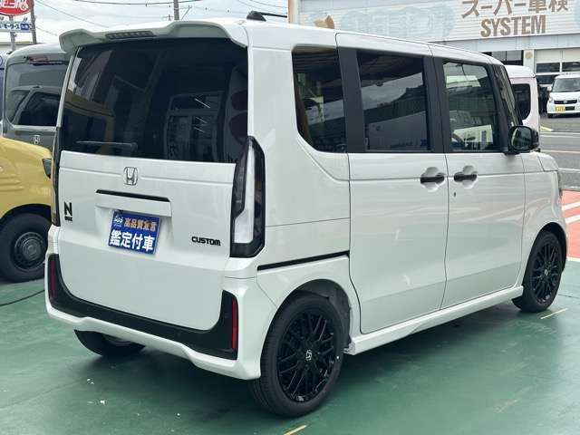 N BOX CUSTOM