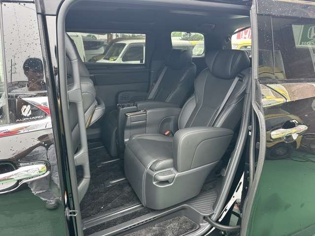 ALPHARD hybrid 4WD