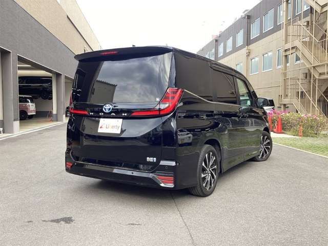 NOAH HYBRID