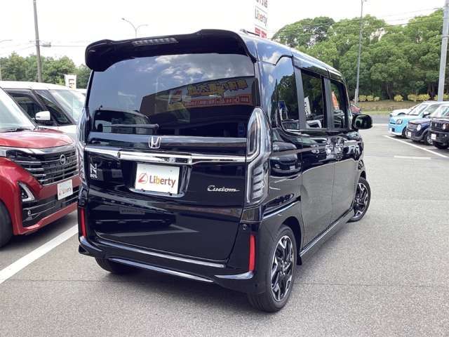 N BOX CUSTOM