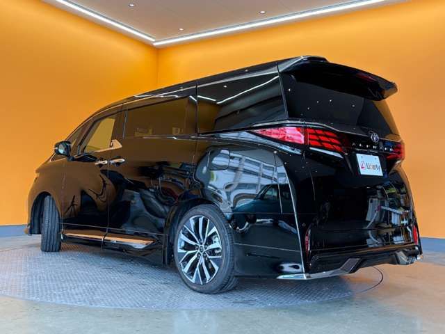 ALPHARD hybrid