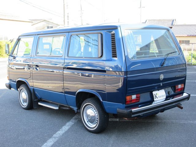 VOLKSWAGEN CARRAVEL