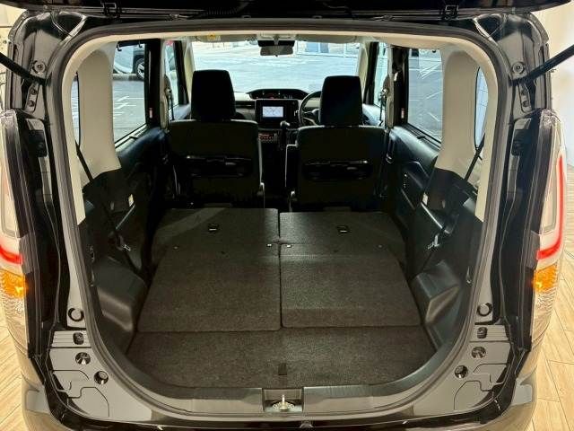 DELICA D:2 CUSTOM 2WD