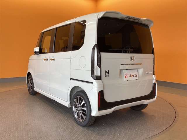 N BOX CUSTOM