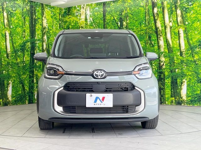 SIENTA HYBRID