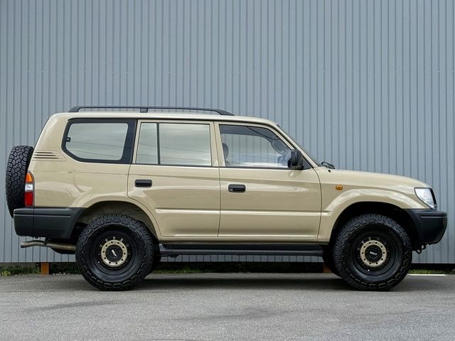 LANDCRUISER PRADO