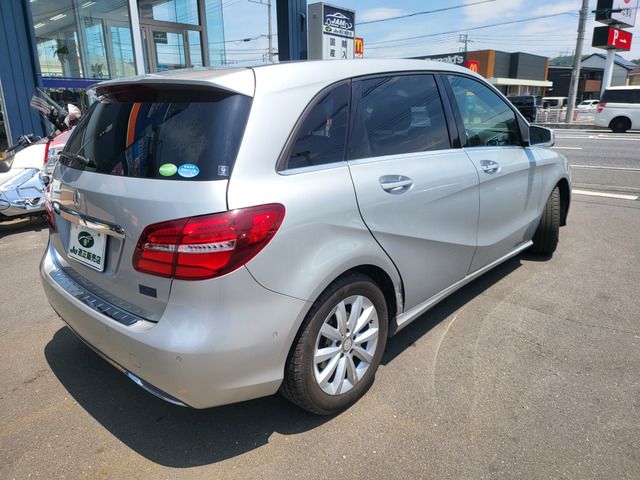 MERCEDES BENZ B class