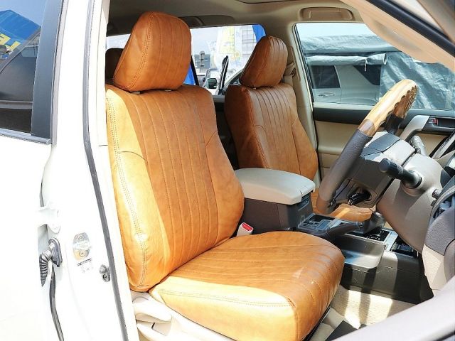 LANDCRUISER PRADO