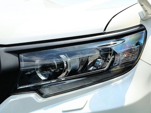 LANDCRUISER PRADO